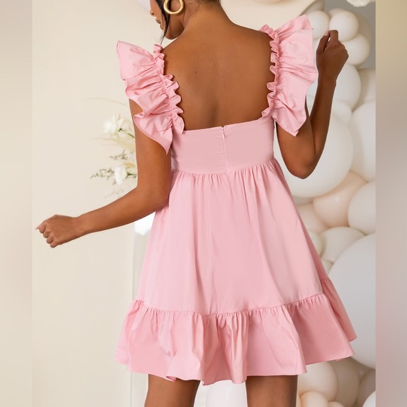 Club L London pink ruffle sleeve babydoll maternity mini dress - Picture 3 of 9